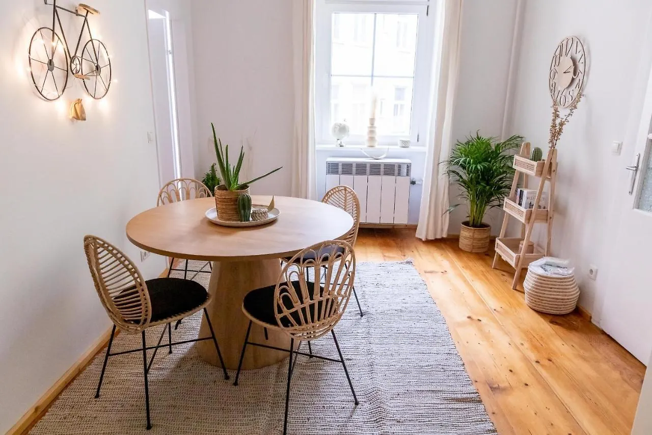 Design Apartments Near Mariahilferstrasse Vienna