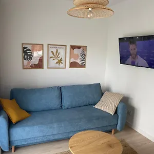 https://metro-szwedzka-apartament-orange.warsawhotelspoland.com