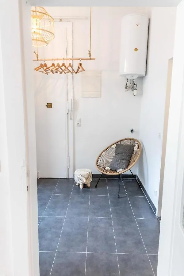 Design Apartments Near Mariahilferstrasse Βιέννη